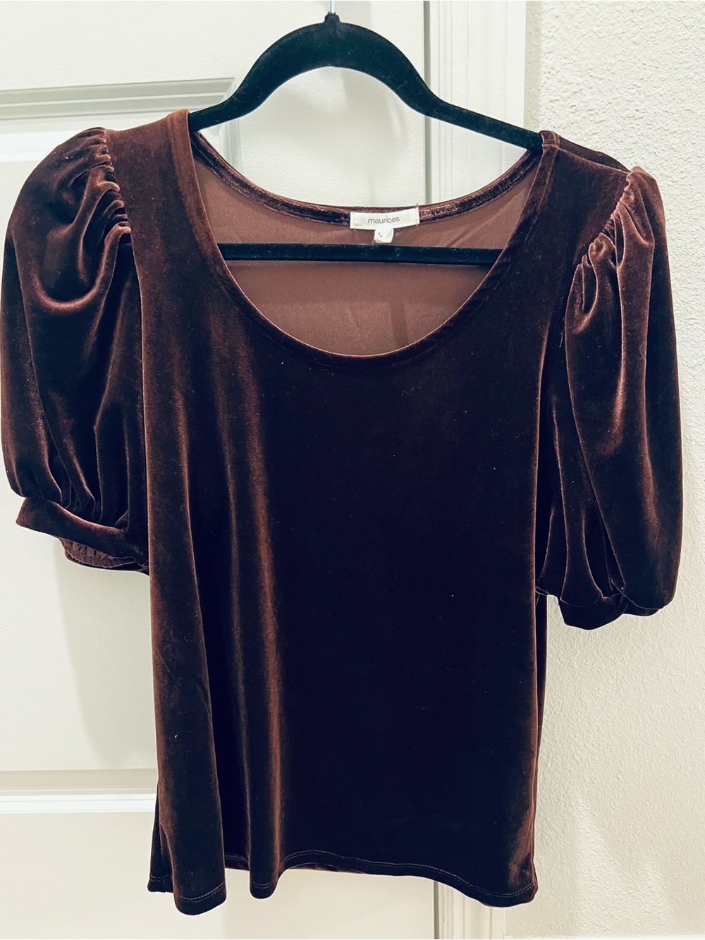 Maurices Chocolate Brown Velvet Puff Sleeve Top - Size Medium